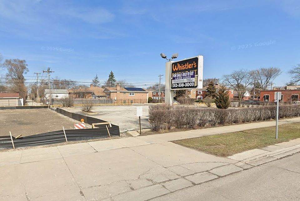 2nd image of 3420 W Devon Ave