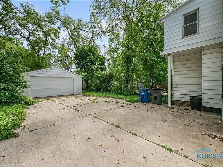 1838 Evansdale Ave — Photo 28