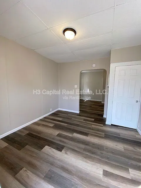 1 bed, 1.0 bath, 381 sqft, $795 — Photo 3