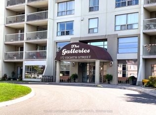 172 8th St #307, Collingwood, ON L9Y4T2