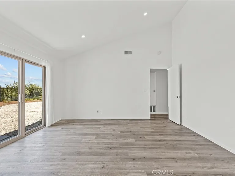 2181 Hillsbury Rd — Photo 18