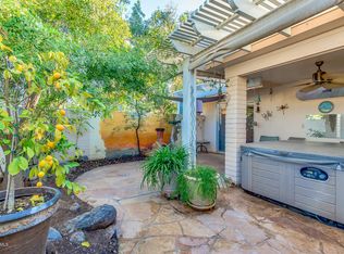 17613 N 105th Ave, Sun City, AZ 85373