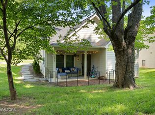 1019 Broyles Ave, Maryville, TN 37801