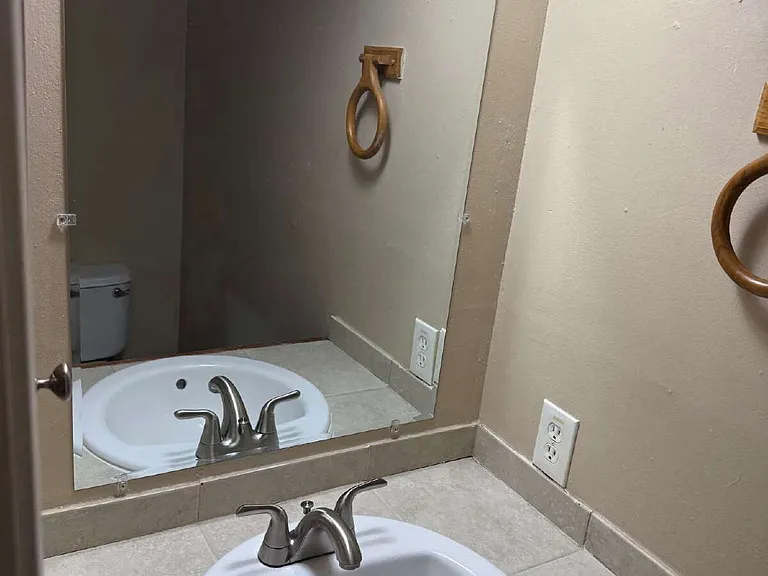 10571 Starcrest Dr — Photo 11