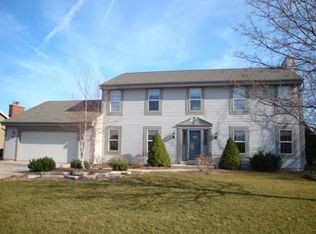 W170N5131 Fair Oak Pkwy, Menomonee Falls, WI 53051