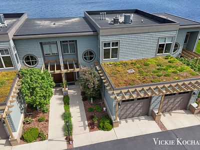 142 Viridian Dr, Muskegon, MI, 49440