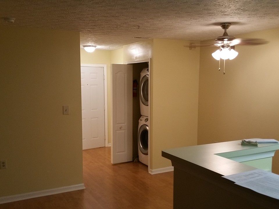1st image of 8941 Town Center Cir