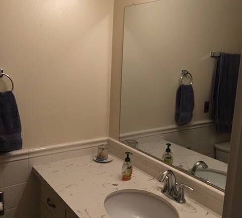 4th image of 800 1st Ave N APT 28