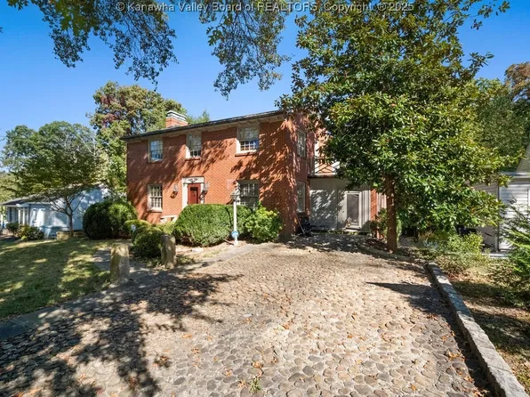 1540 Hampton Rd, Charleston, WV 25314