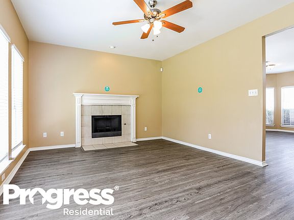 5th image of 5709 Creekhollow Dr