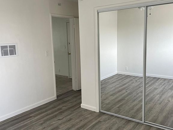 5th image of 5826 Pickering Ave #C