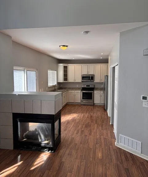 7868 Coffee Rd — Photo 3