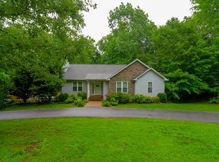 1210 Simms Heights Rd, Kingston Springs, TN 37082