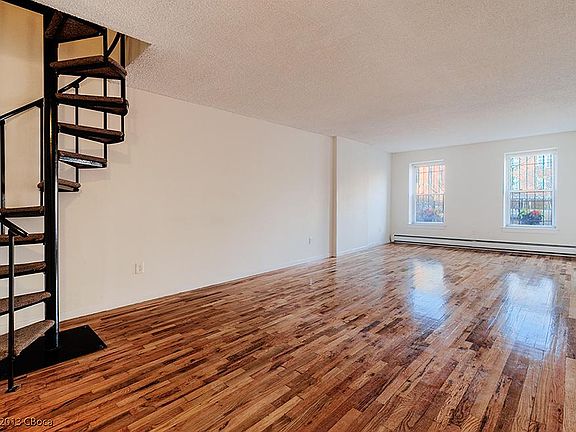3rd image of 474 New Jersey Ave