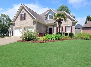 5757 Vinings Place Ct, Mableton, GA 30126