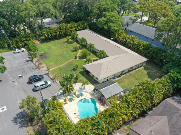 4001 Groveland Ave APT 5, Sarasota, FL 34231