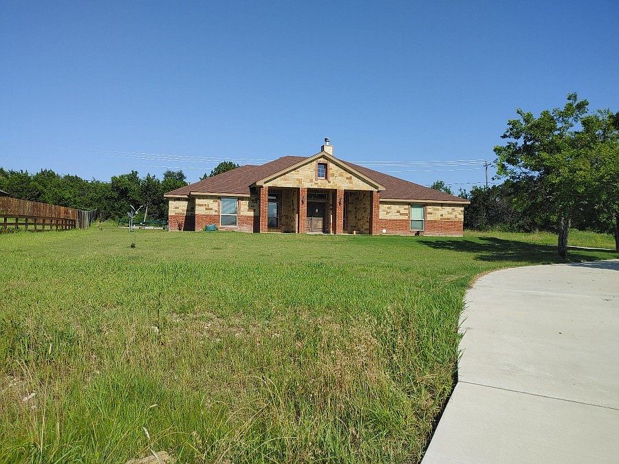 1st image of 1101 Myrtle Dr
