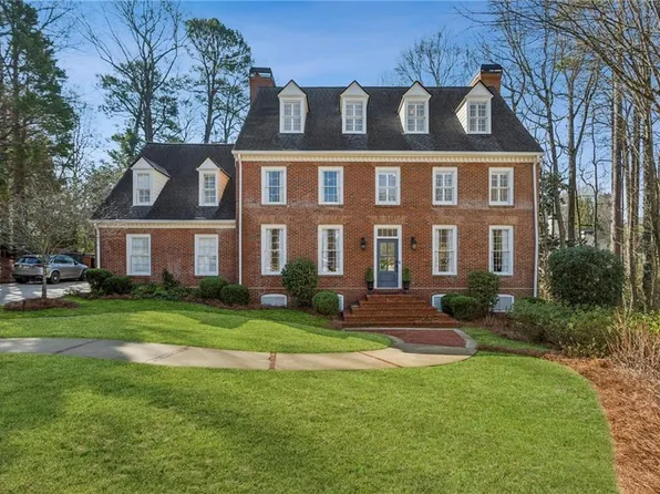 985 Club Commons Cir NE, Atlanta, GA 30319