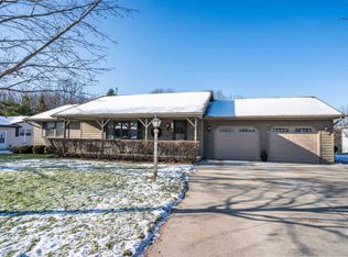 1236 Audubon Rd, Howards Grove, WI 53083