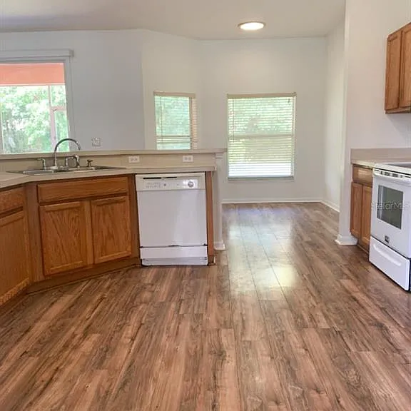 9 Royal Palm Ln — Photo 3