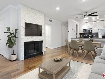 141 S Clark Dr APT 226, Los Angeles, CA, 90048