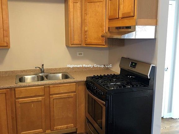 3rd image of 8549 Grand Ave #3OW