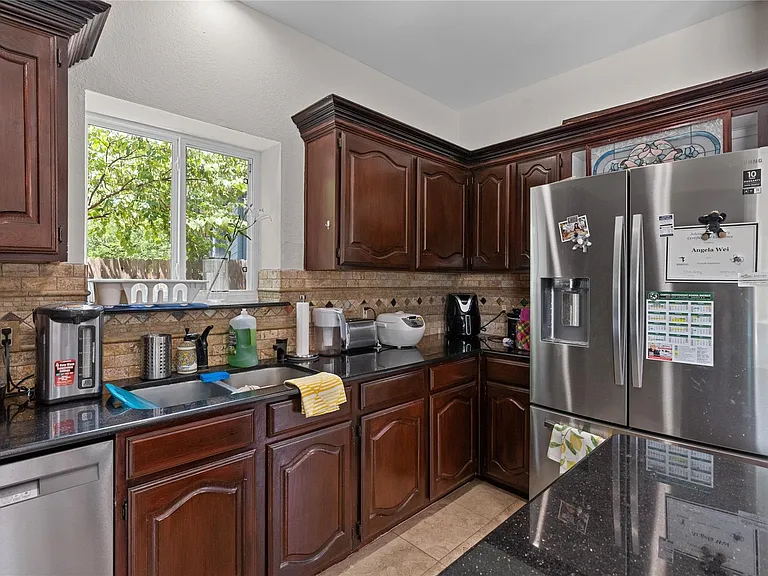 2136 Brownstone Ct — Photo 13