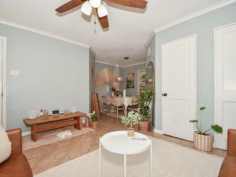 4623 Yupon St #3 — Photo 7