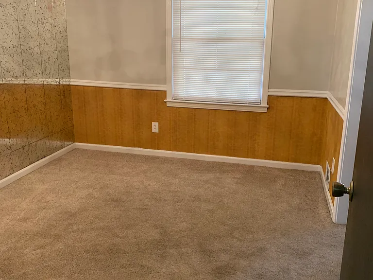 632 Church St NW — Photo 7