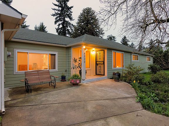 2nd image of 4306 NE 62nd Ave
