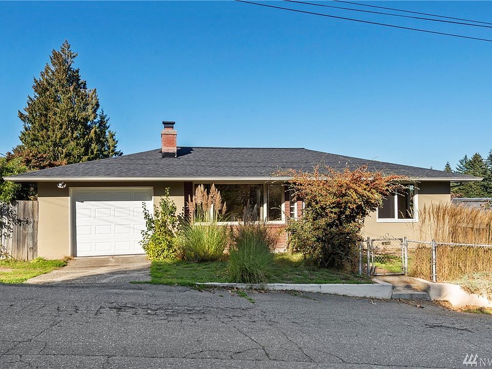 1st image of 3806 6th St