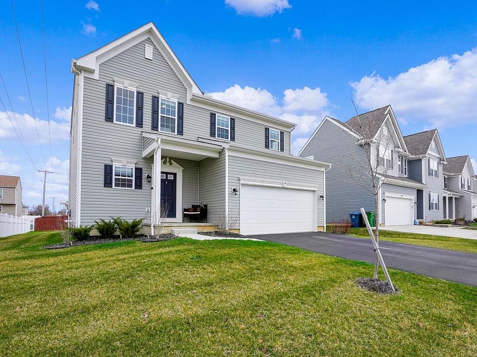1st image of 744 Baluster Dr