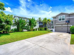 15098 Topsail Ct, Naples, FL 34119