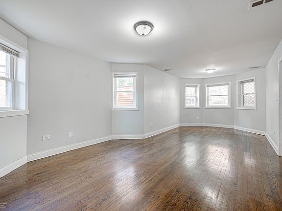 2nd image of 4241 N Troy St #G