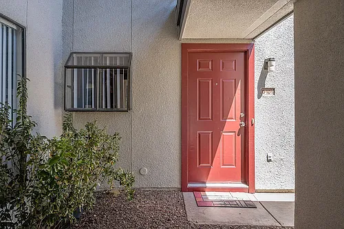 3405 W Danbury Dr Photo 1