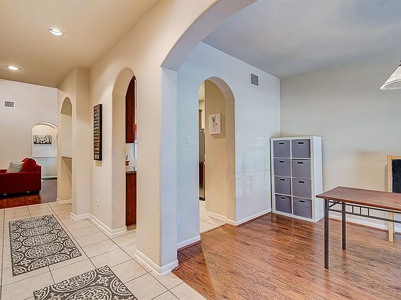 4th image of 8714 Rollick Dr