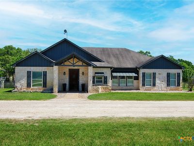 191 County Road 132bb, Hallettsville, TX, 77964
