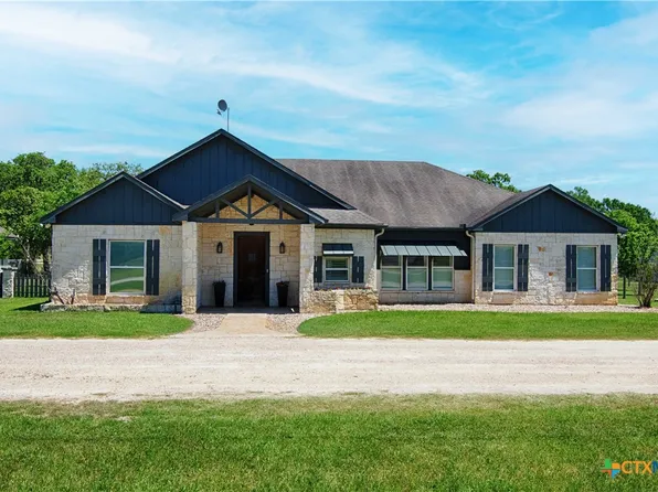 191 County Road 132bb, Hallettsville, TX 77964