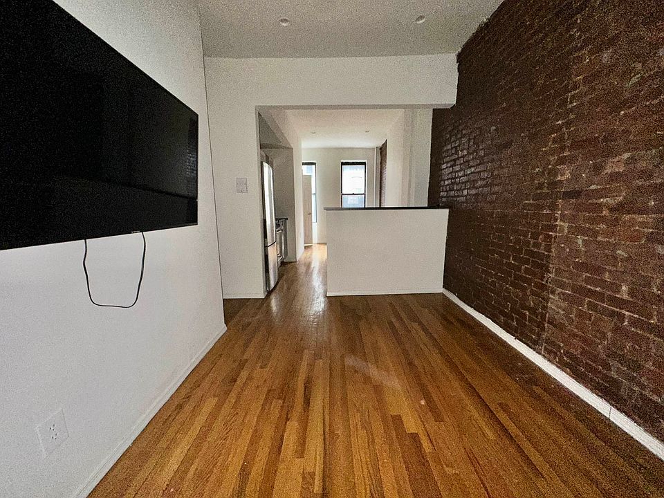 1st image of 453 W 46th St APT 2A