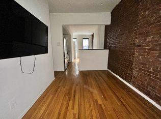 453 W 46th St APT 2A, New York, NY 10036