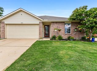 14041 Coyote Trl, Fort Worth, TX 76115