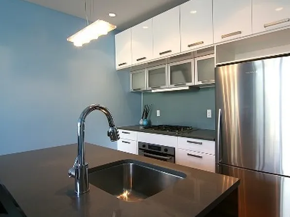 4 Monitor Street image 1 of 6