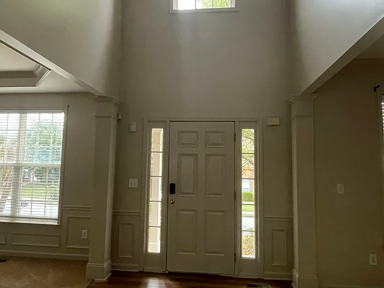 Foyer - Two Story - Hardwood