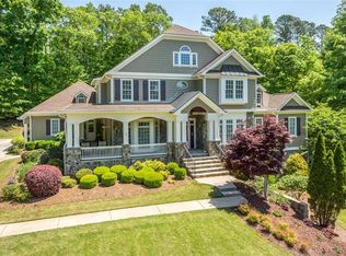 270 Broadmoor Dr, Fayetteville, GA 30215
