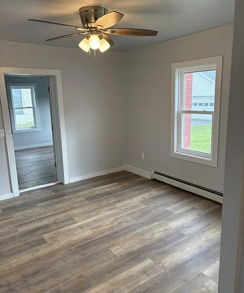 74 Grand Ave — Photo 10