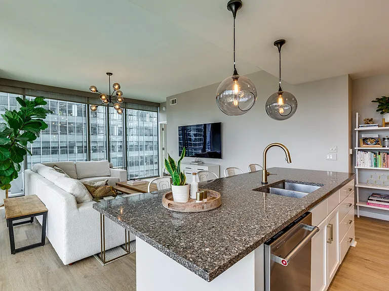 1212 Laurel St #815 — Photo 11