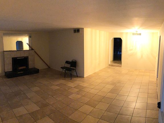 4th image of 2214 W Campbell Ave