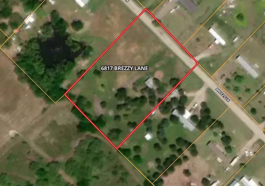 1st image of 6817 Breezy Ln