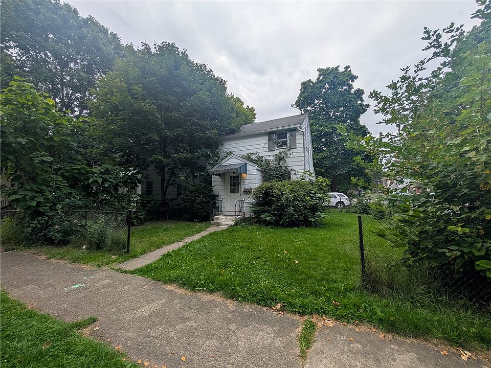 1st image of 39 Judson St