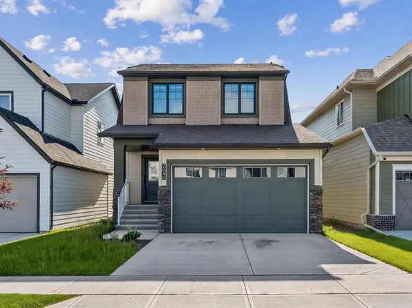 2046 W Fowler Rd SW, Airdrie, AB T4B 5M3